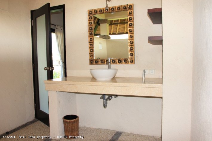 Villa in Bali for lease or sale with 3 bedrooms private pool