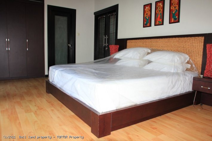 Villa in Bali for lease or sale with 3 bedrooms private pool