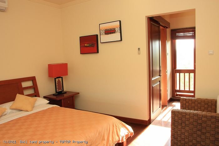 Bali 3 bedroom freehold villa 2 floors private pool ocean views