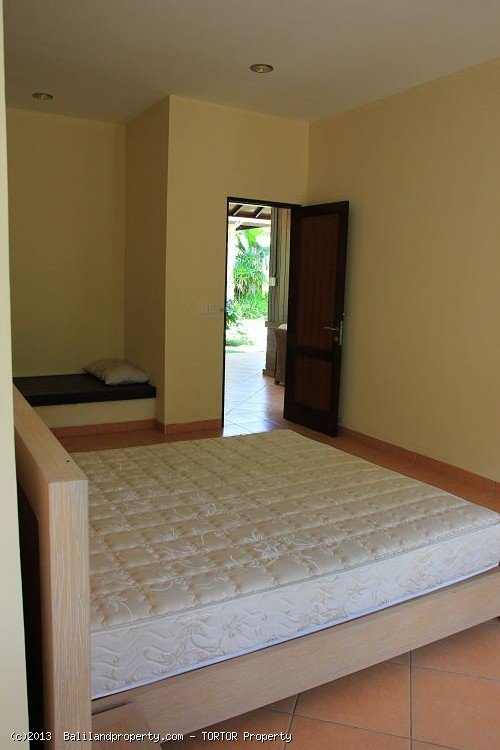 villa 2 bedroom with pool on 600m2 leasehold sale